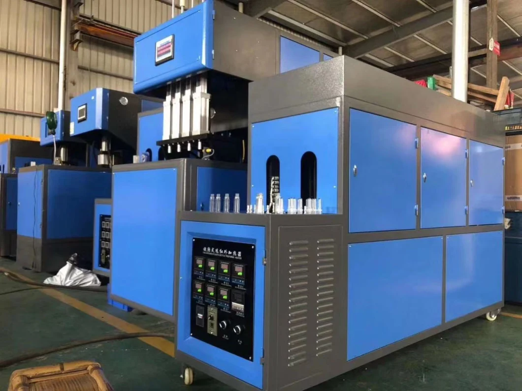 4 Cavities Semiautomatic Blow/Blowing Molding/Molding Machine/Plastic Machinery/Plastic Machine/ Blowing Machine Made in China