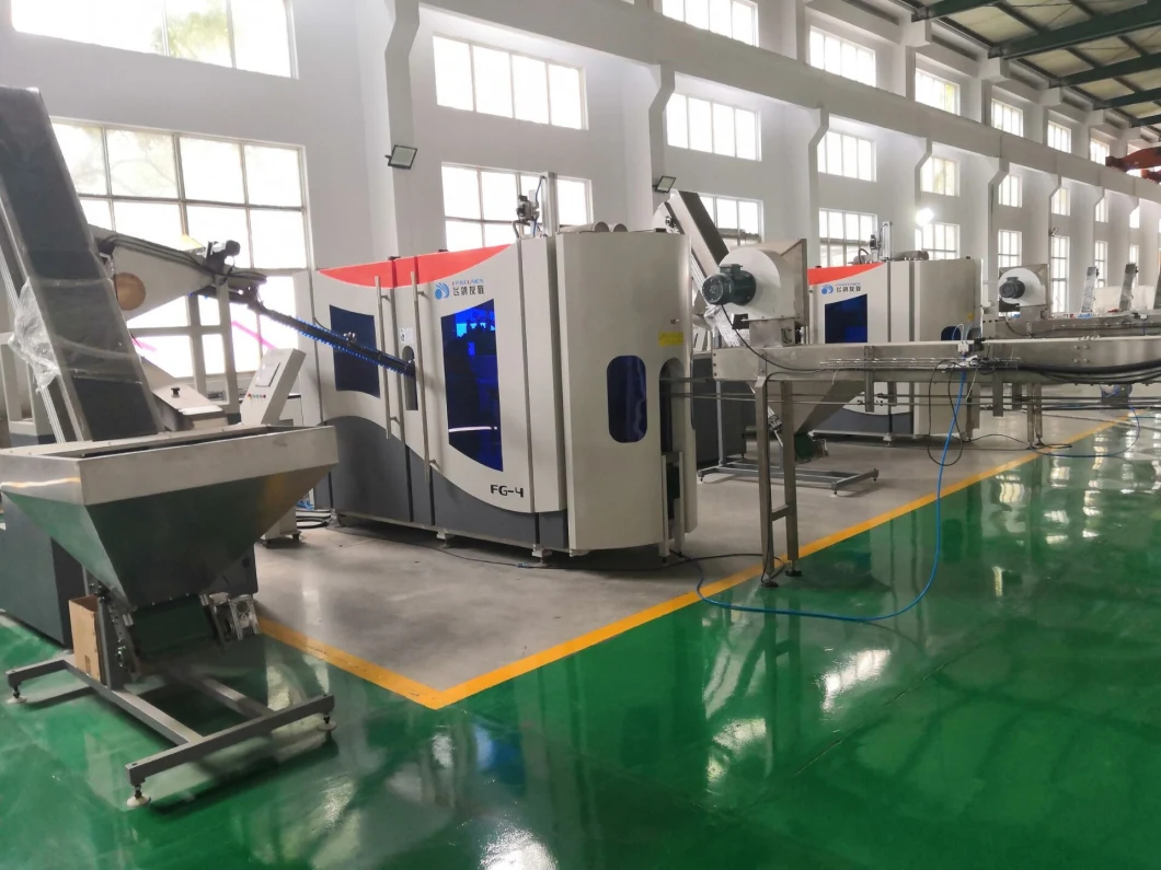 China Factory Supply 6cavity Pet Blowing Machine 10000bph